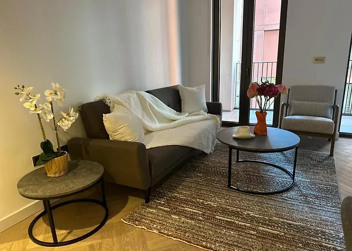 Modern 2 Bed Flat In Marylebone